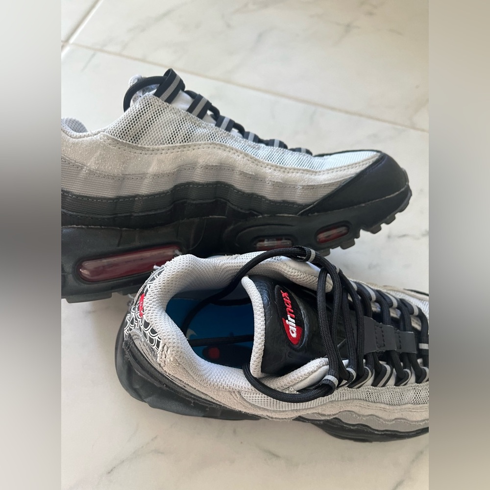 Nike Air Max 95 Sneakers - Black, Gray, and Red